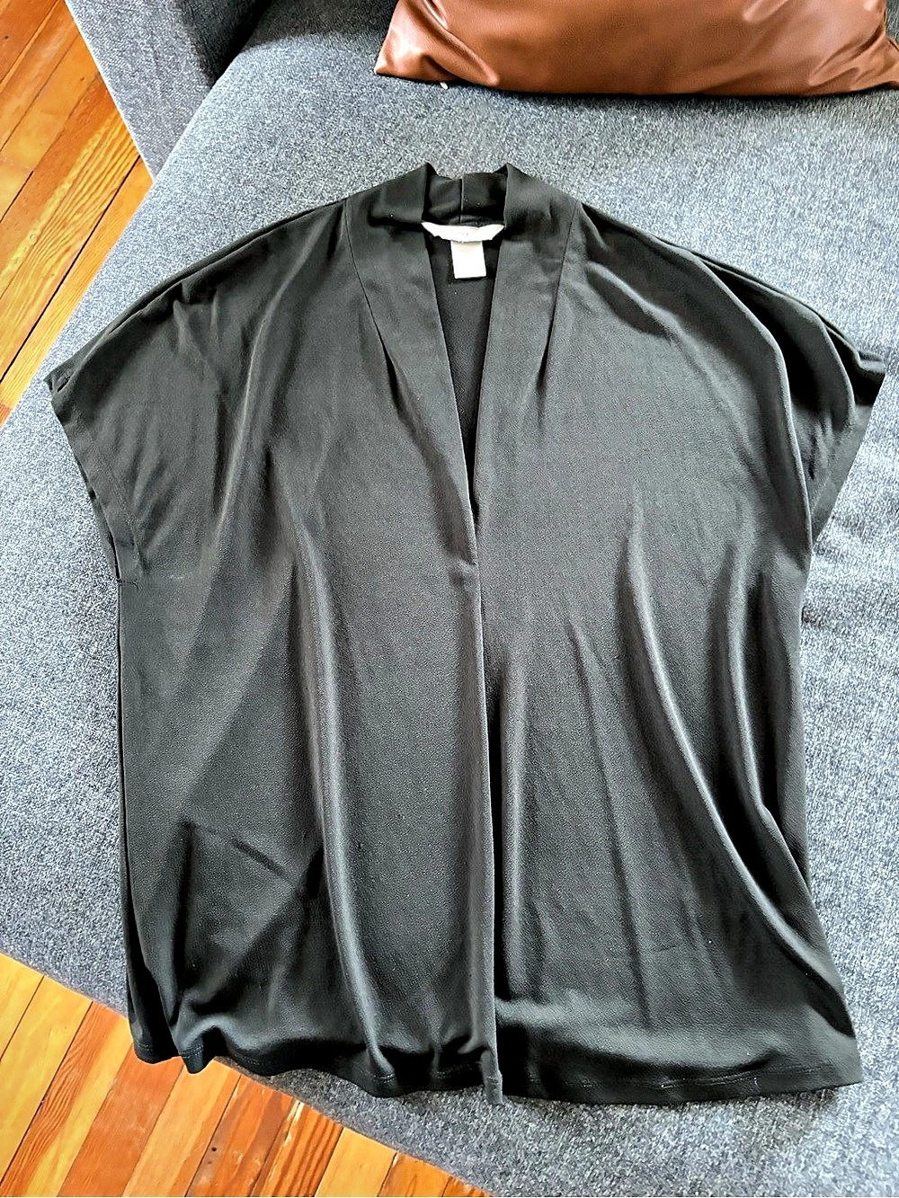 H&M Women'Small Draped Blouse in Dark Olive Green Size Small Like New